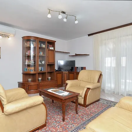 Apartament Valbandon 38 Fažana