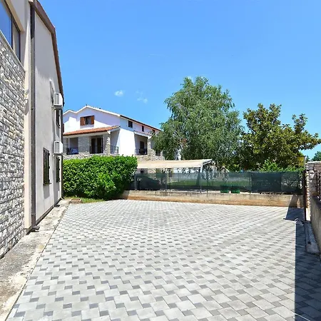 Valbandon 38 * Fažana