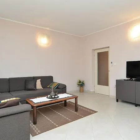 Valbandon 38 Apartment Fazana