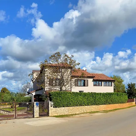 Apartmán Valbandon 38