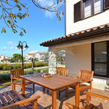 Apartment Valbandon 38 Fazana