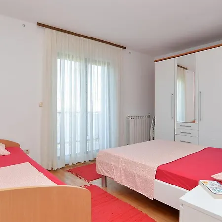 Valbandon 38 Apartman *